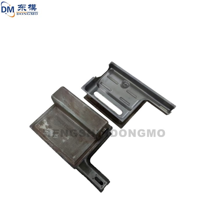 Hardware Is Suitable For Molds Of Various Automotive Parts; Customization Is Supported; Metal Water Tank And Basin Mold Manufacturing. suppliers