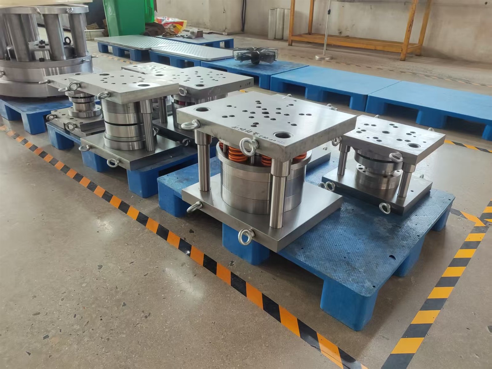 5cd25e0d1207eb77bd7900e7b857ed1f 5cd25e0d1207eb77bd7900e7b857ed1f